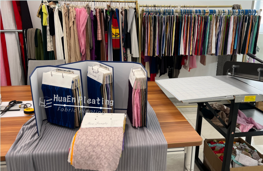 Sunray & Accordion Pleating Machine for Fashion and Decorative Fabrics